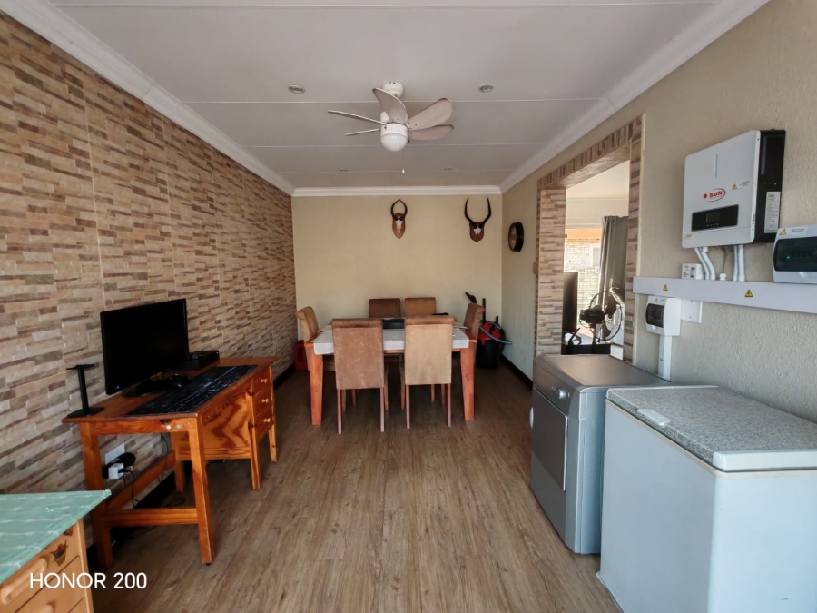2 Bedroom Property for Sale in Sasolburg Ext 11 Free State